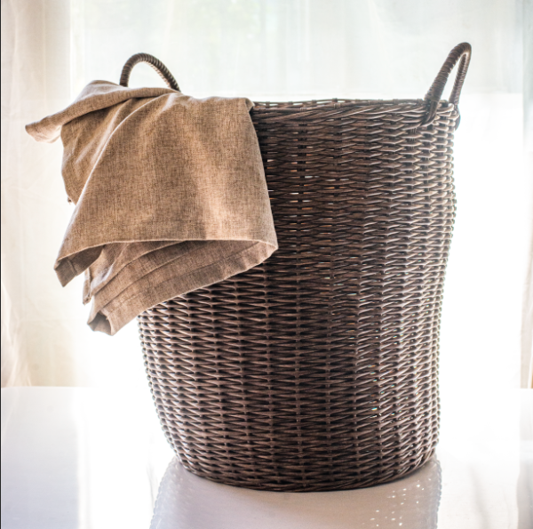 Imitation wicker basket